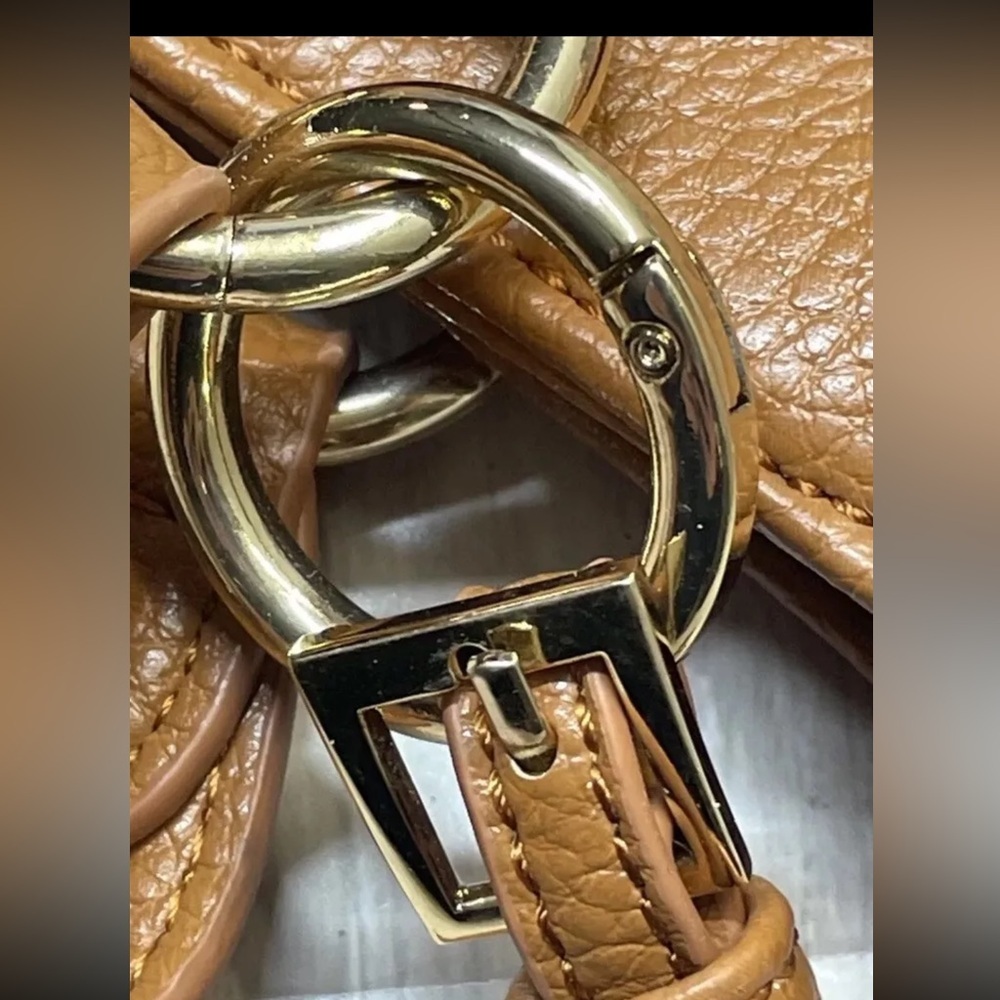 The Danbury Mint Personalized Double Handle Tan Monogram Shoulder Bag Twyla TZ - Picture 11 of 16